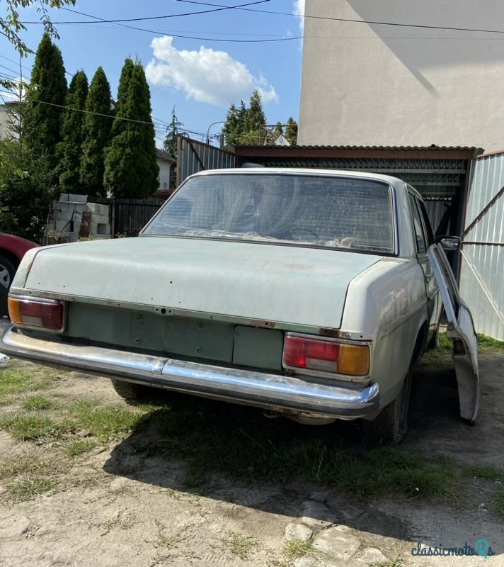 1972' Mercedes-Benz W115 D200 for sale. Poland