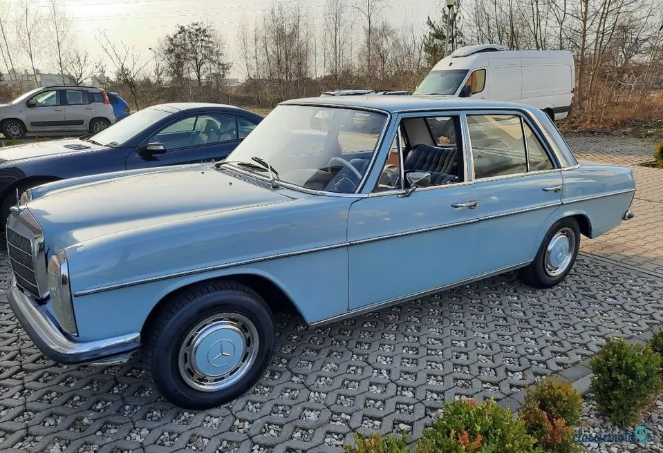 1971' Mercedes-Benz W123 photo #4