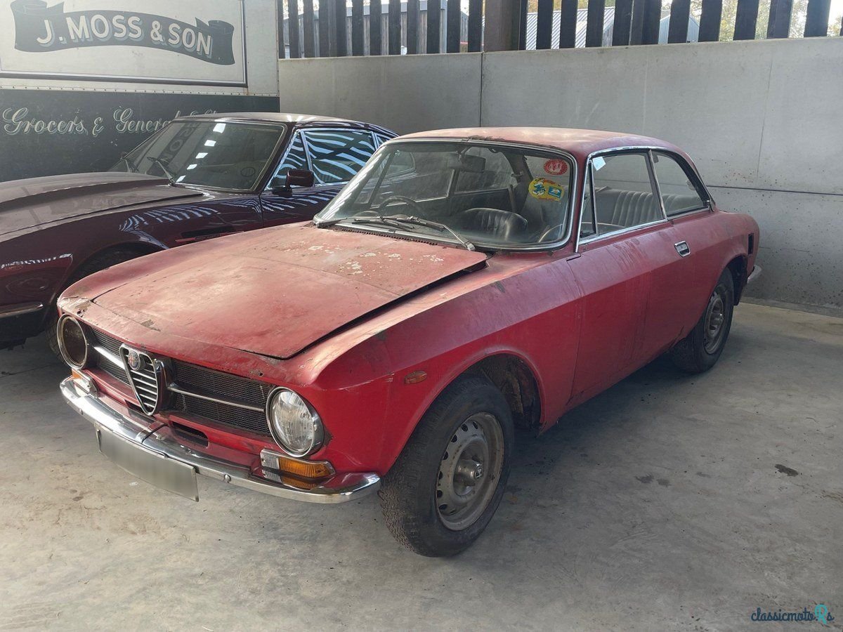 1972' Alfa Romeo Gt Junior photo #4