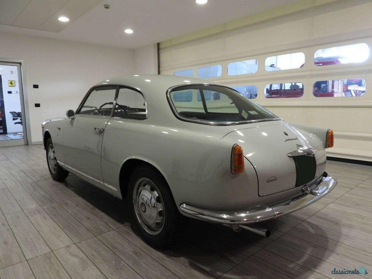 1957' Alfa Romeo Giulietta photo #2
