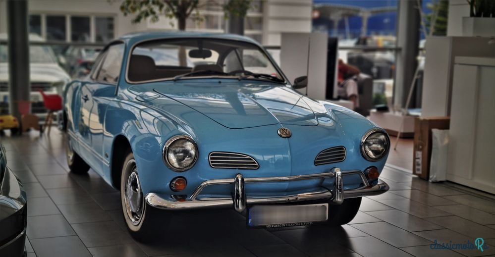1969' Volkswagen Karmann Ghia photo #3