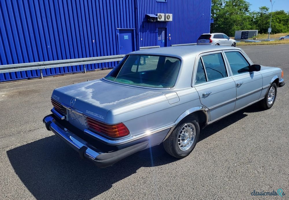 1980' Mercedes-Benz Klasa S photo #3