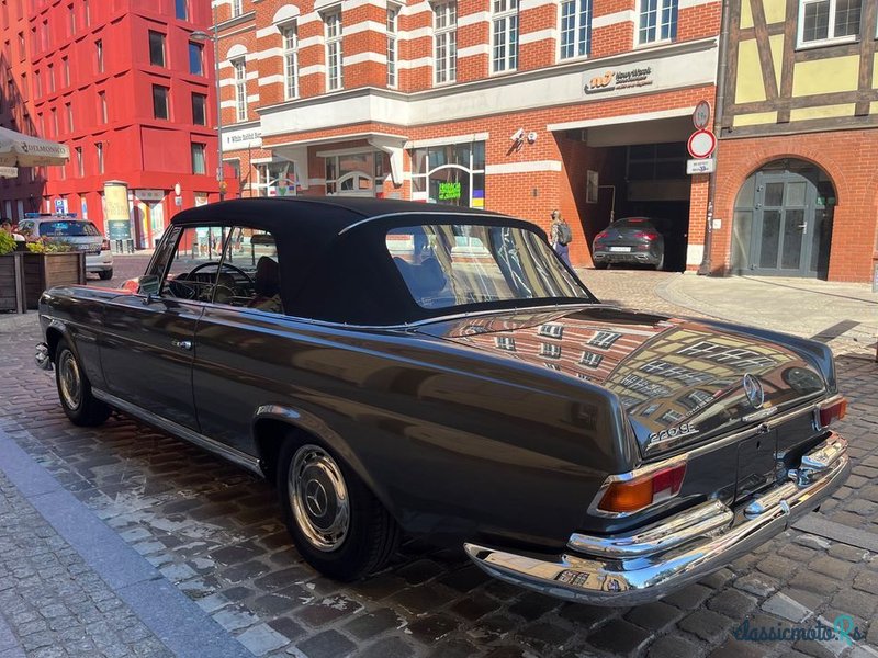 1962' Mercedes-Benz 220SE W111 photo #5