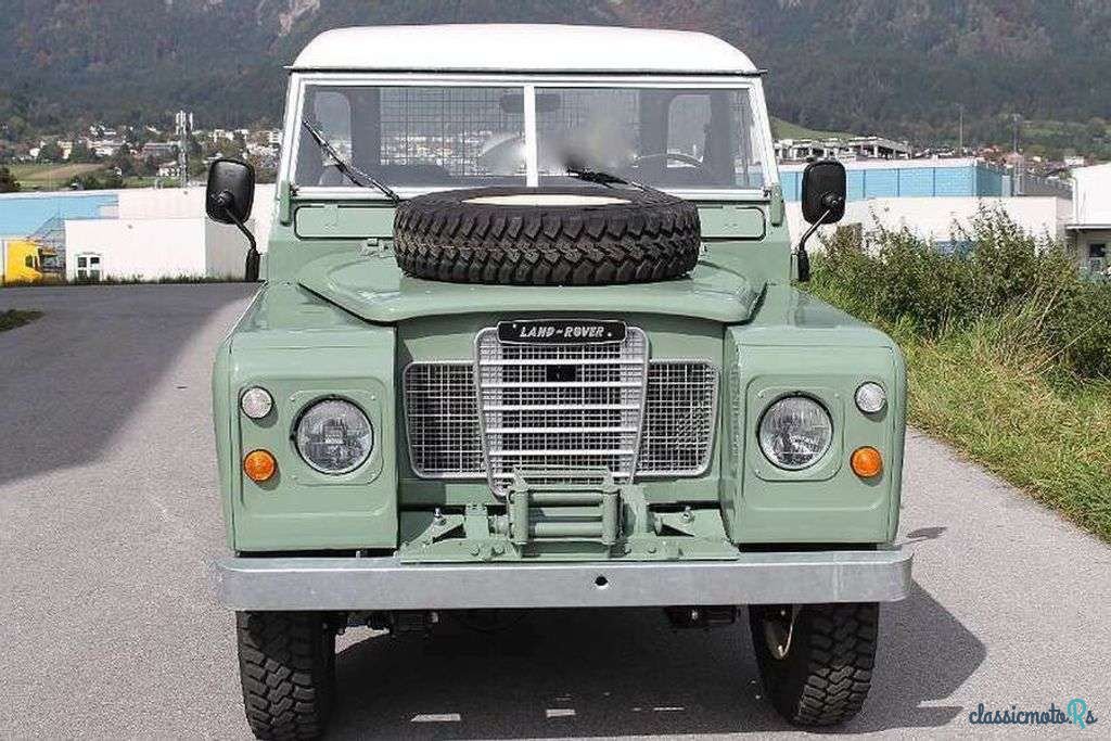 1979' Land Rover 109 photo #3