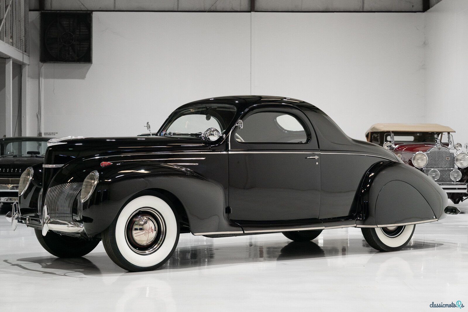 1939' Lincoln Zephyr photo #1