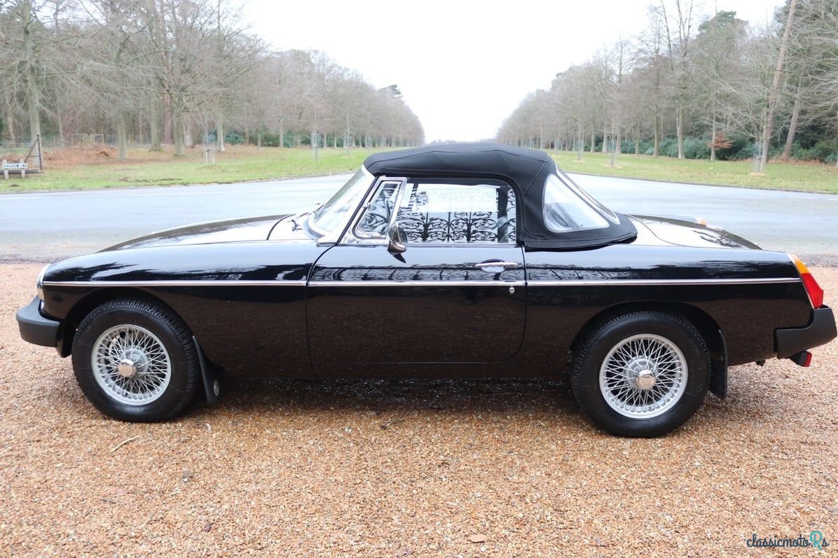 1980' MG MGB photo #3