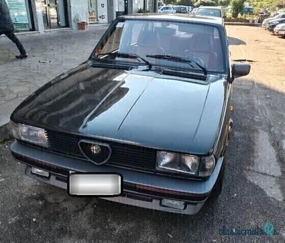 1987' Alfa Romeo 75 photo #5