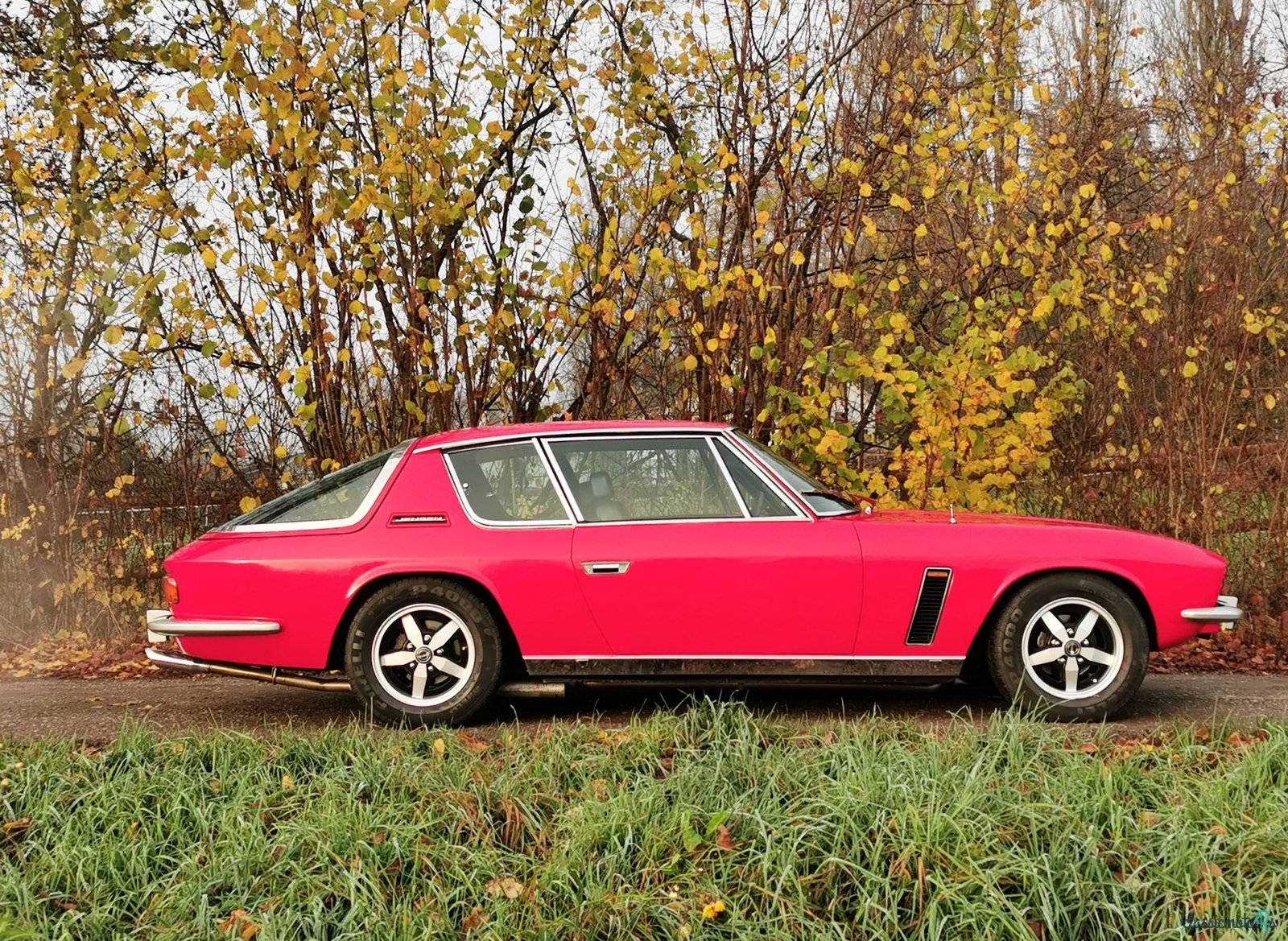 1974' Jensen Interceptor photo #3