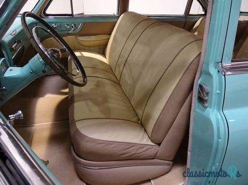 1951' Cadillac Fleetwood photo #3