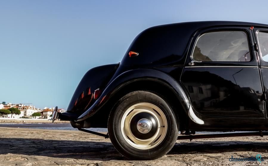 1957' Citroen 11 photo #5