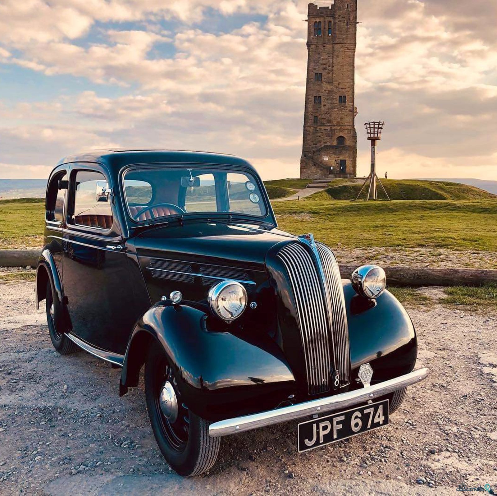 1940' Standard Flying 8 De-Luxe photo #1