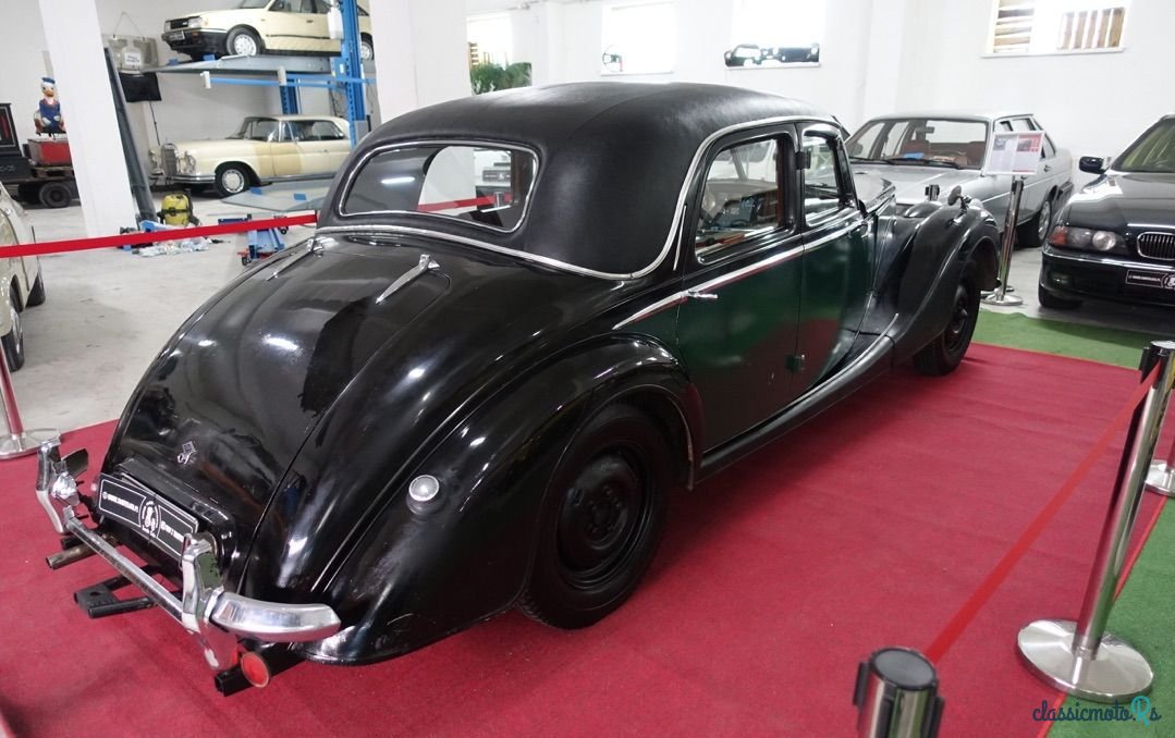 1953' Riley RMF photo #4