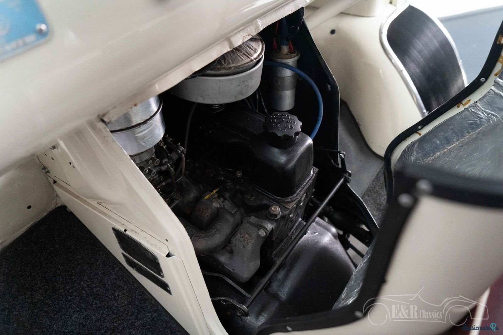 1961' Bedford Dormobile photo #3