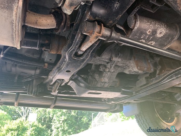 1992' Mitsubishi Pajero photo #6