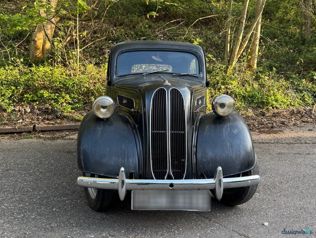 1949' Ford Anglia photo #1