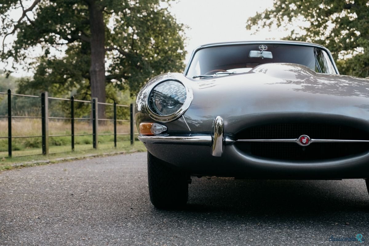 1965' Jaguar E-Type photo #4