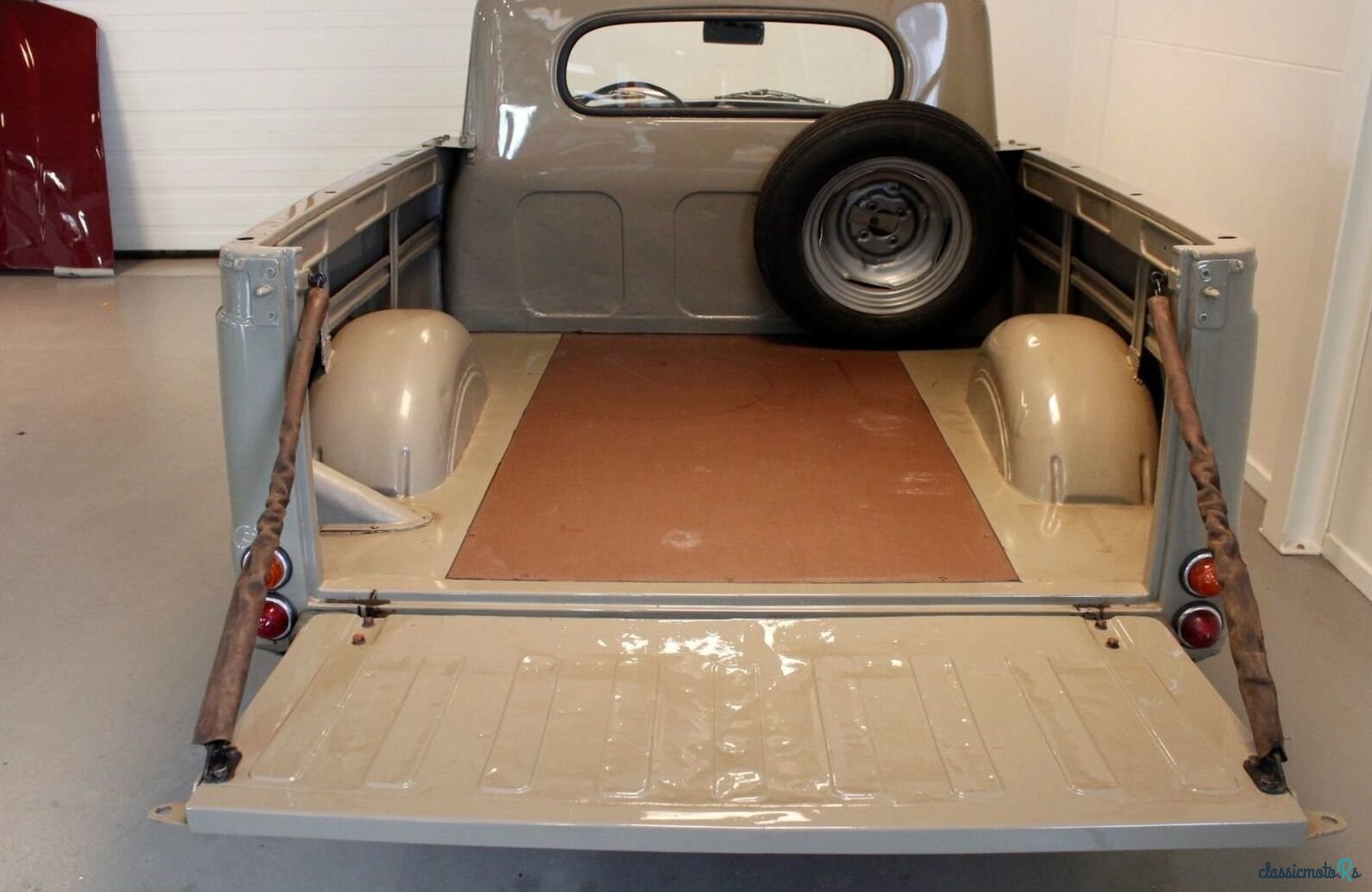 1972' Morris 1000 photo #3