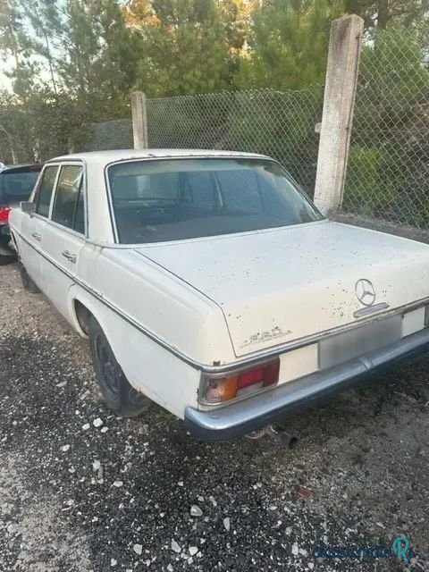 1971' Mercedes-Benz 220 photo #3