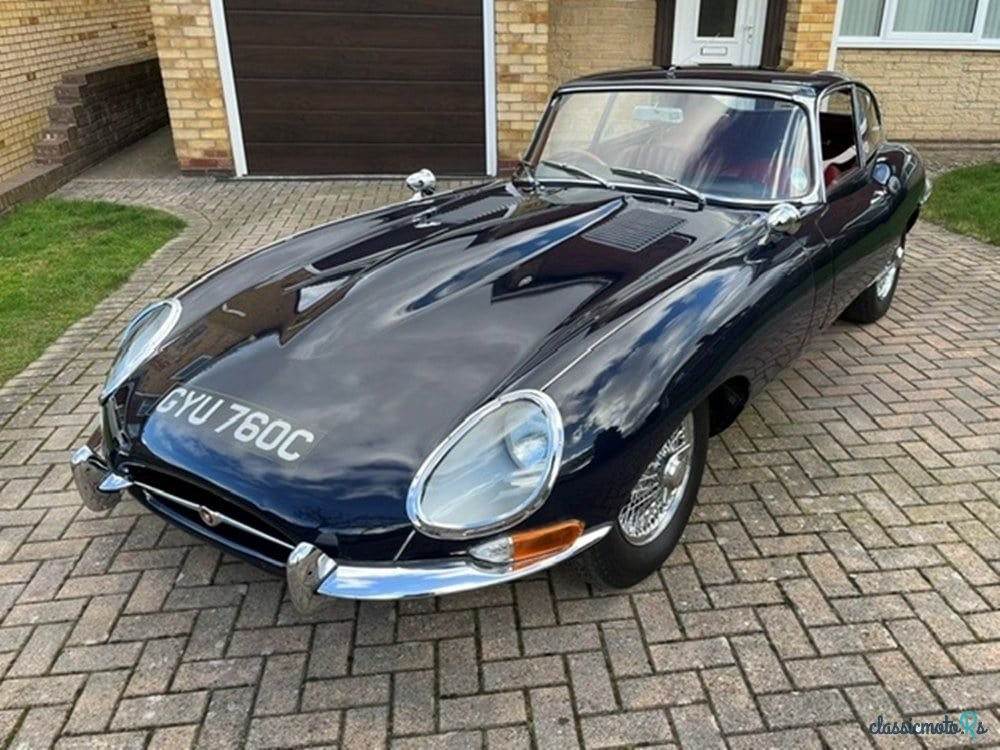 1965' Jaguar E-Type photo #1