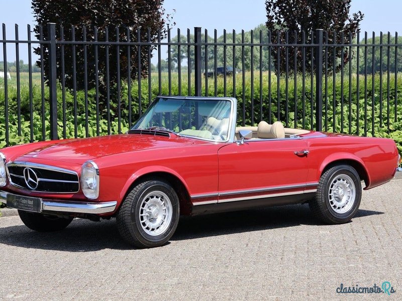 1970' Mercedes-Benz Sl Class photo #2