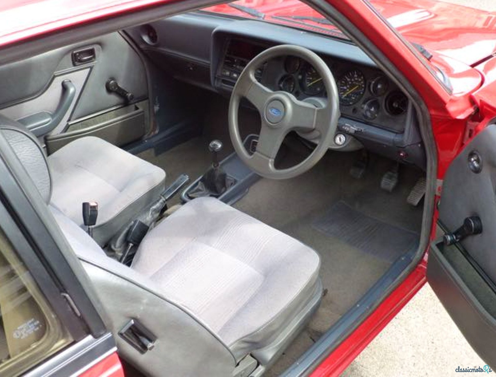 1983' Ford Capri photo #5