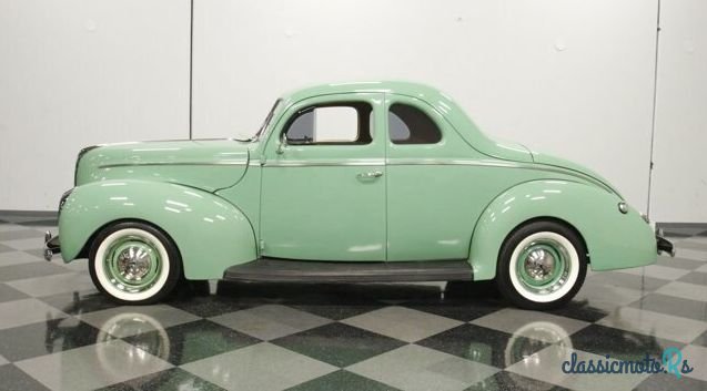 1940' Ford photo #3