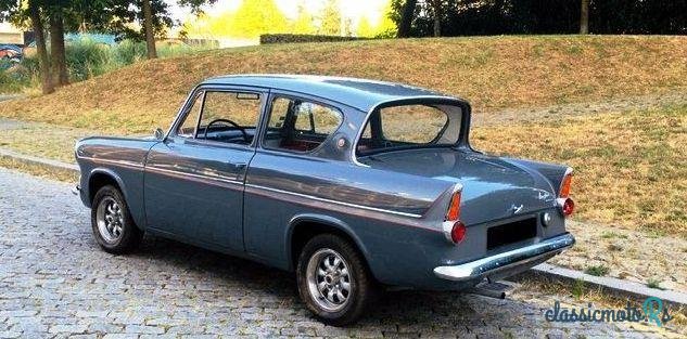 1967' Ford Anglia photo #1