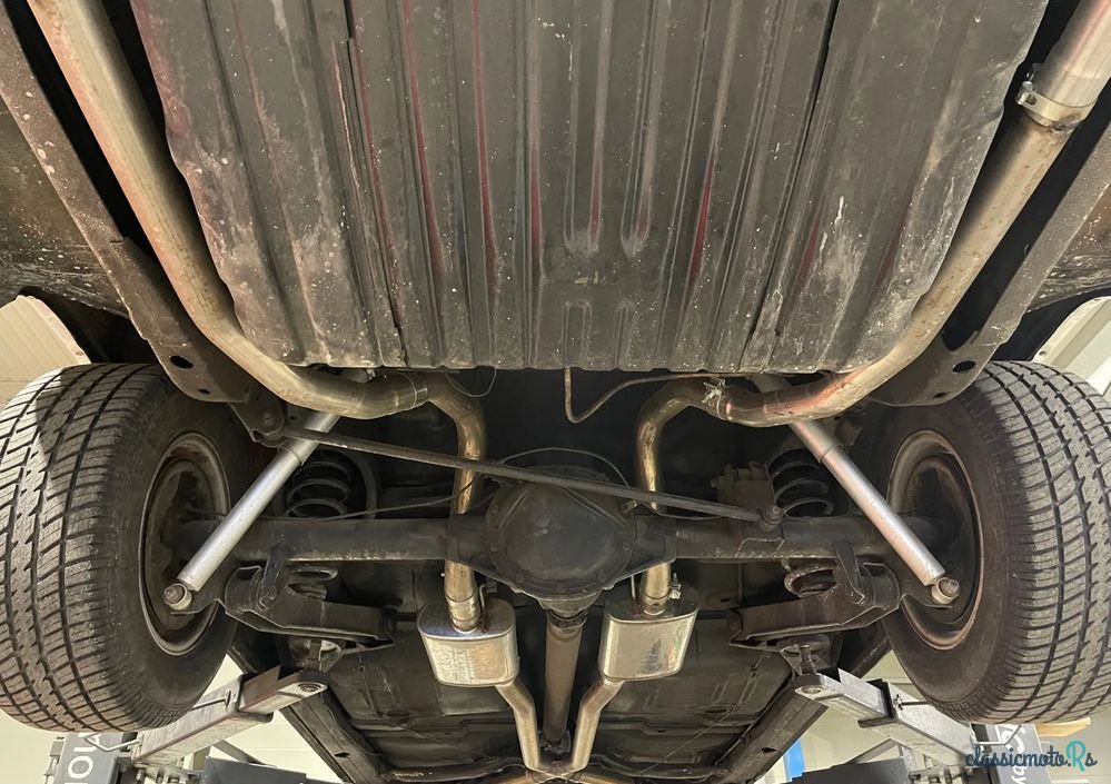 1965' Chevrolet Impala photo #6