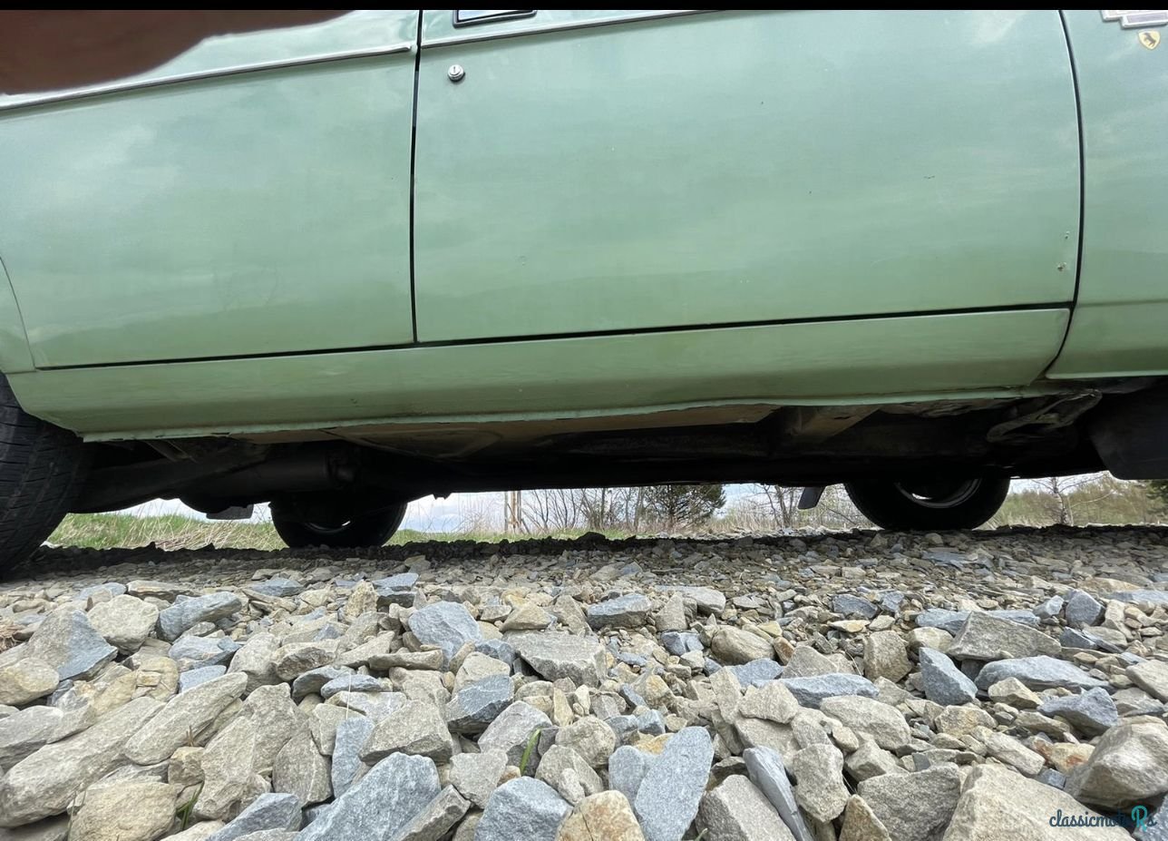 1976' Volvo 245 photo #3