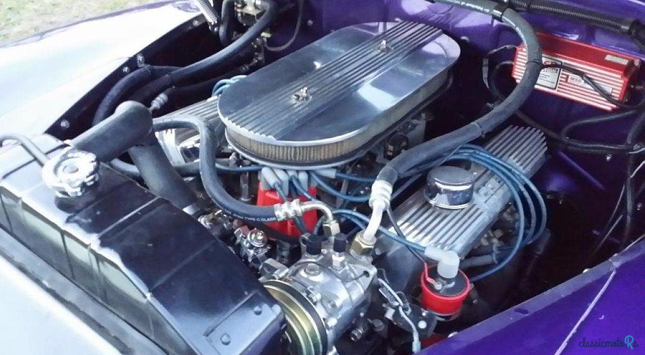 1942' Ford Super Deluxe photo #3