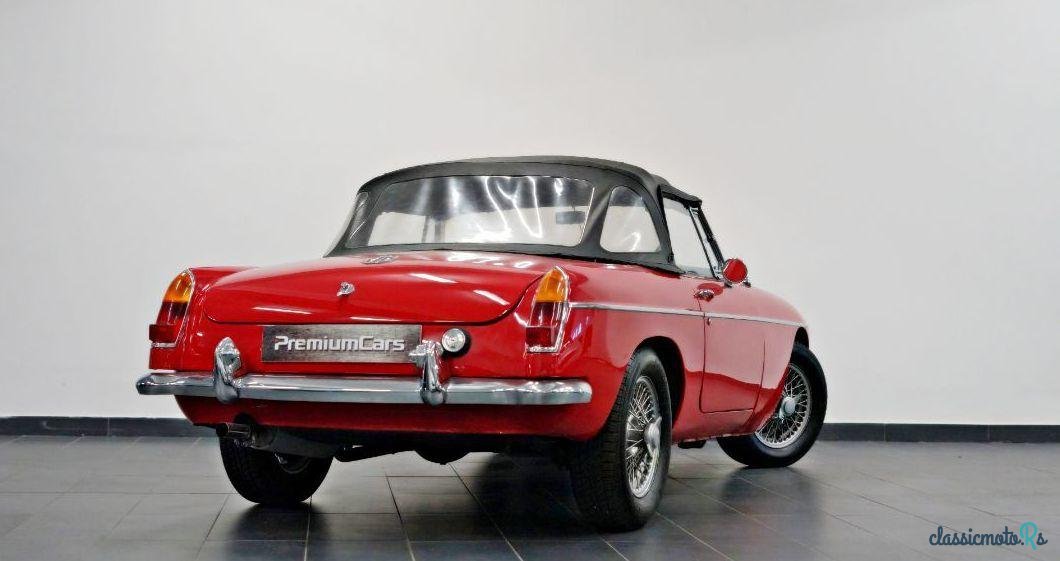 1966' MG MGB photo #3