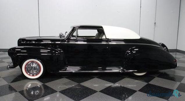 1947' Ford Deluxe photo #1