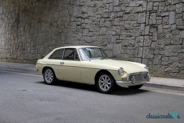 1967' MG MGB photo #1