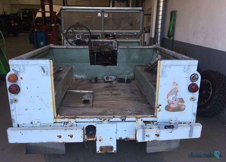 1969' Land Rover photo #3