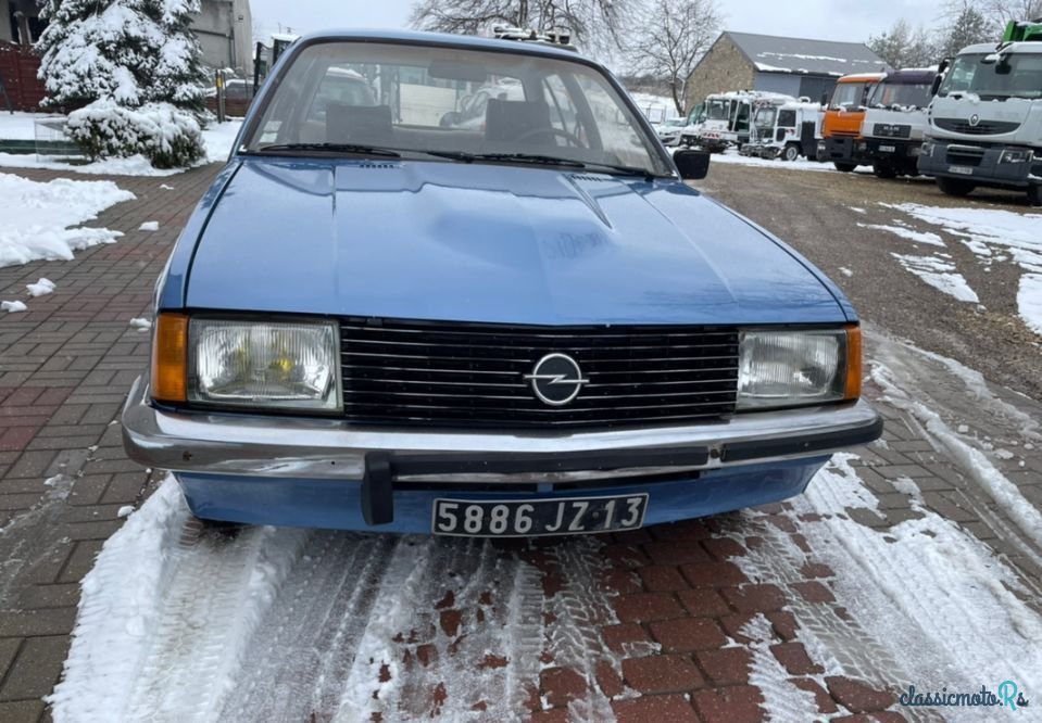 1977' Opel Rekord photo #2