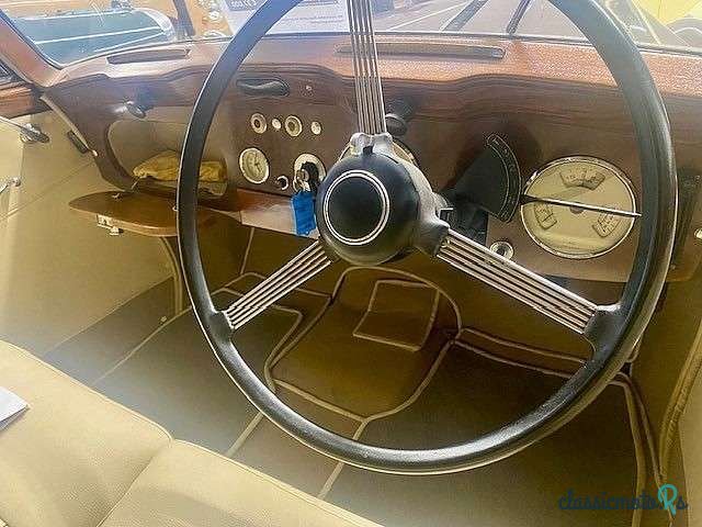 1953' Daimler DB 18 photo #4