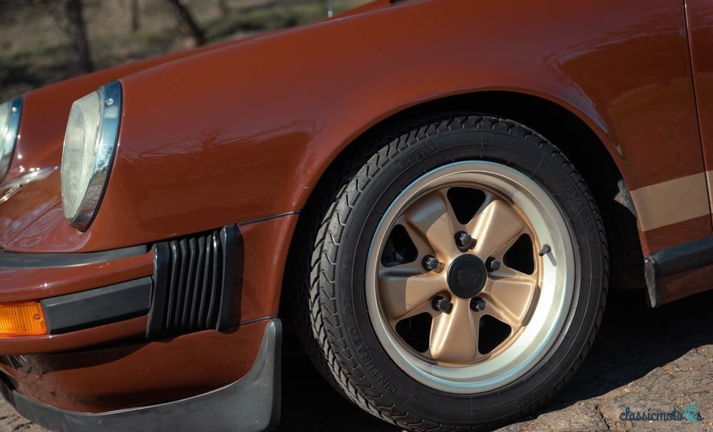 1975' Porsche 911 photo #6