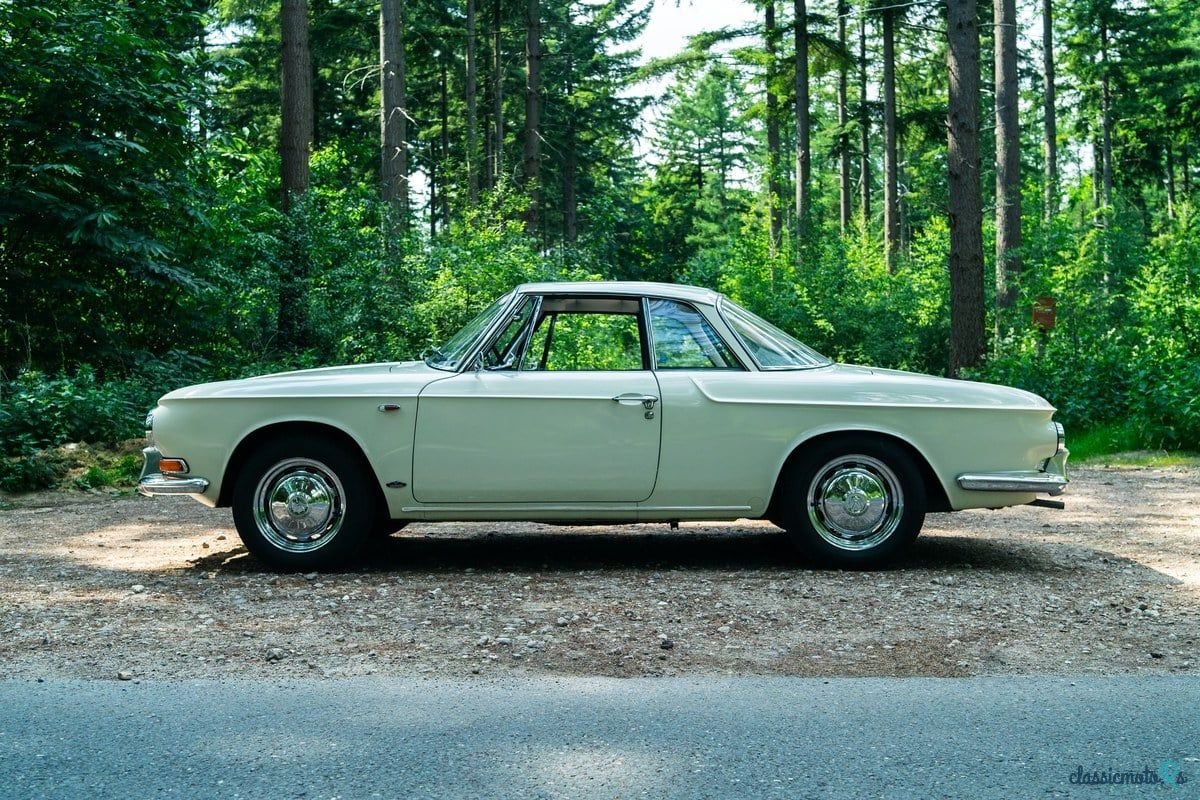 1964' Volkswagen Karmann Ghia photo #4