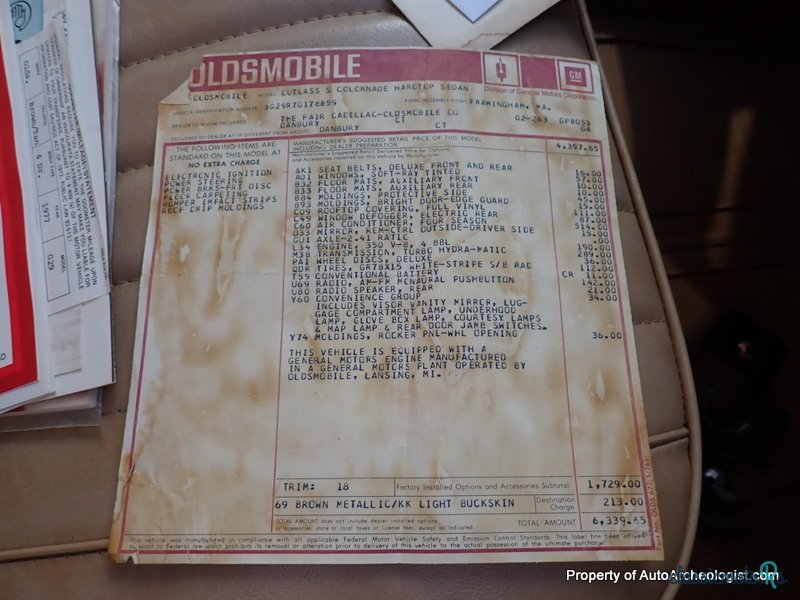 1977' Oldsmobile Cutlass S Colonnade Sedan photo #6