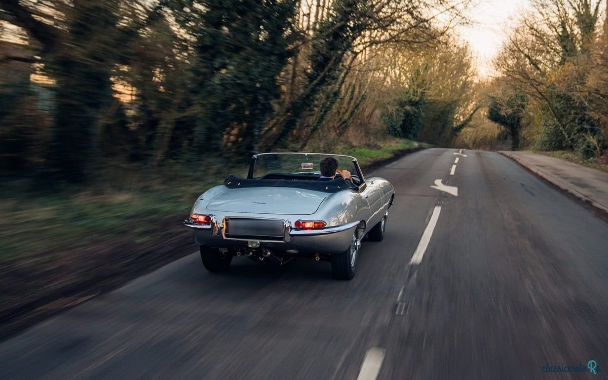 1961' Jaguar E-Type photo #3