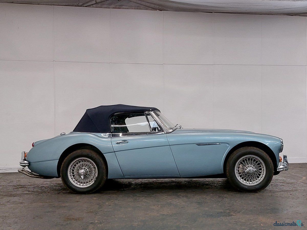 1966' Austin-Healey 3000 photo #4