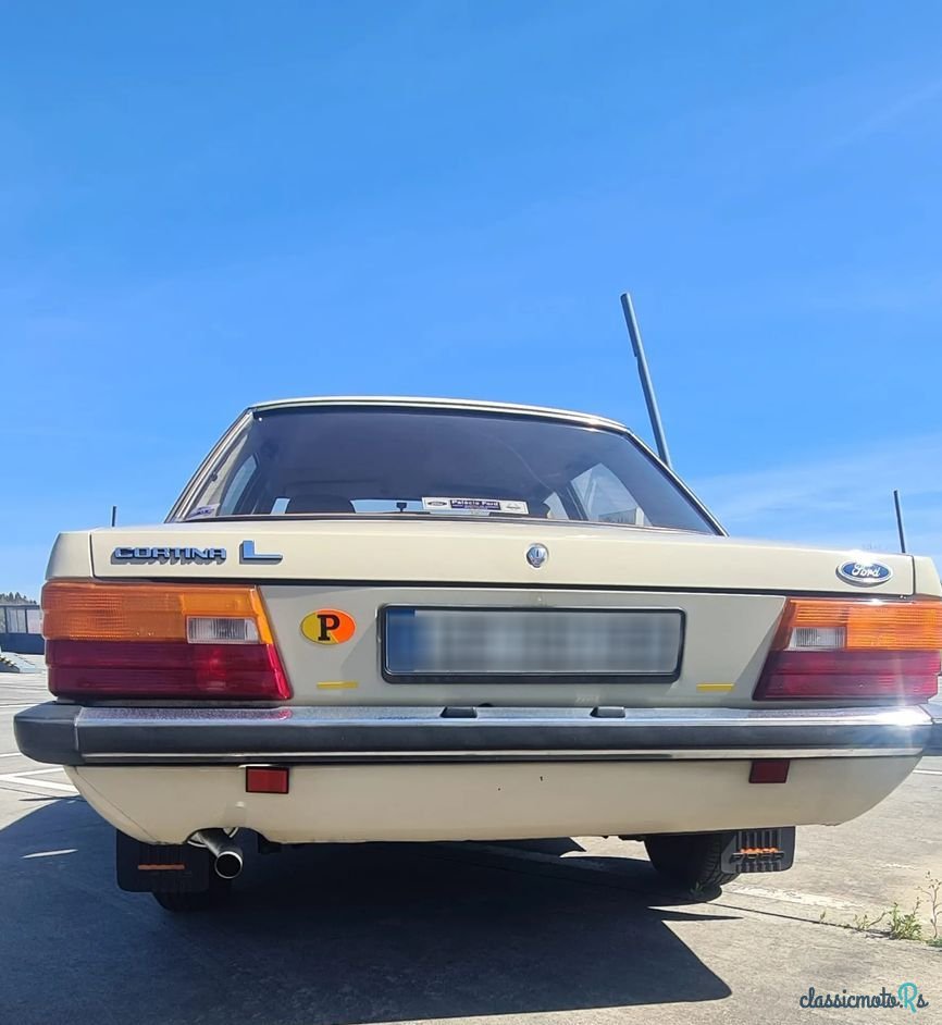1982' Ford Cortina photo #4