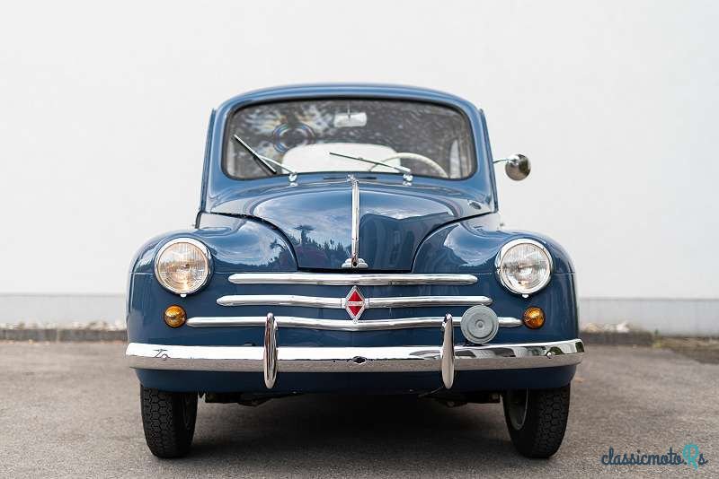 1957' Renault 4CV photo #2