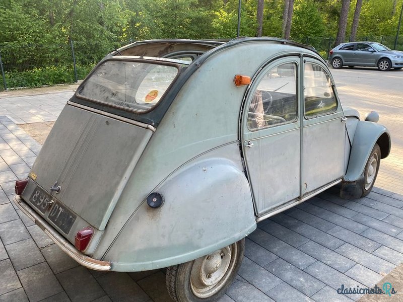 1961' Citroen 2 Cv photo #4