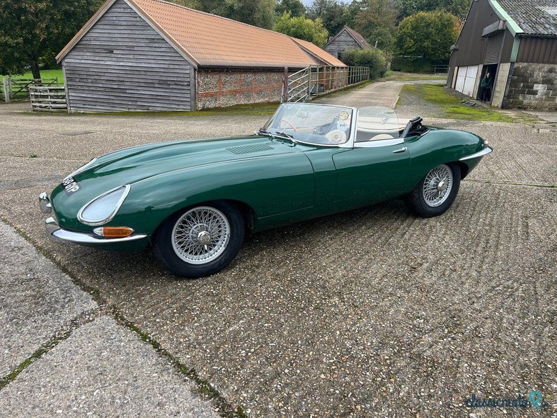 1964' Jaguar E-Type photo #2