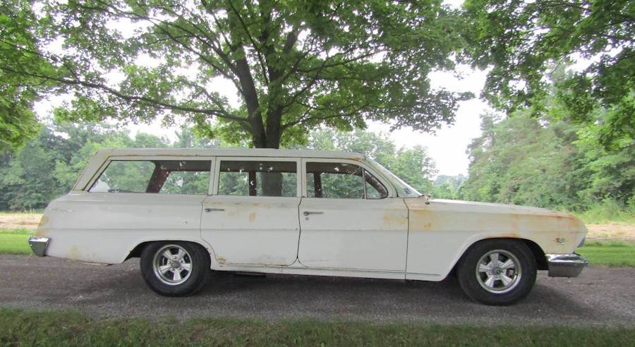 1962 Chevrolet Biscayne Wagon