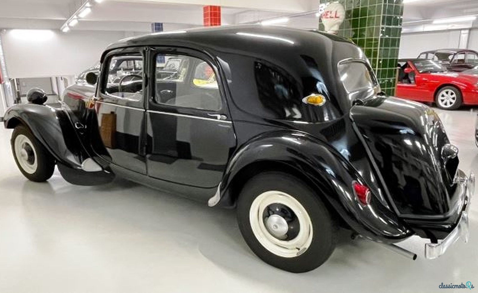 1954' Citroen 11 B photo #2