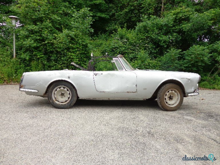 1964' Alfa Romeo 2600 Project photo #2