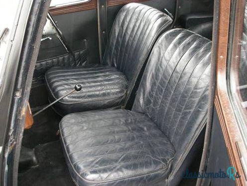 1946' Austin Ten photo #3