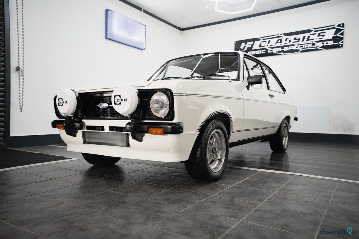 1980' Ford Escort photo #6